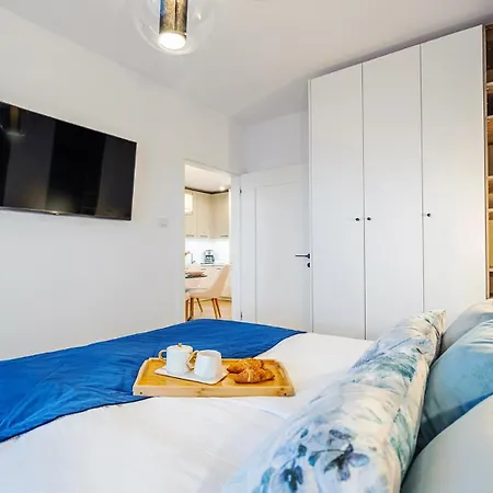 Tukan- Polanki Aqua - דירה קולובז'ג